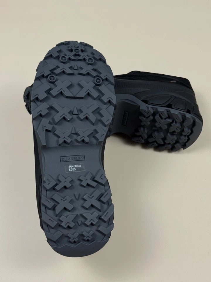 Burberry Arthur Black Mesh Gold ( Like New )